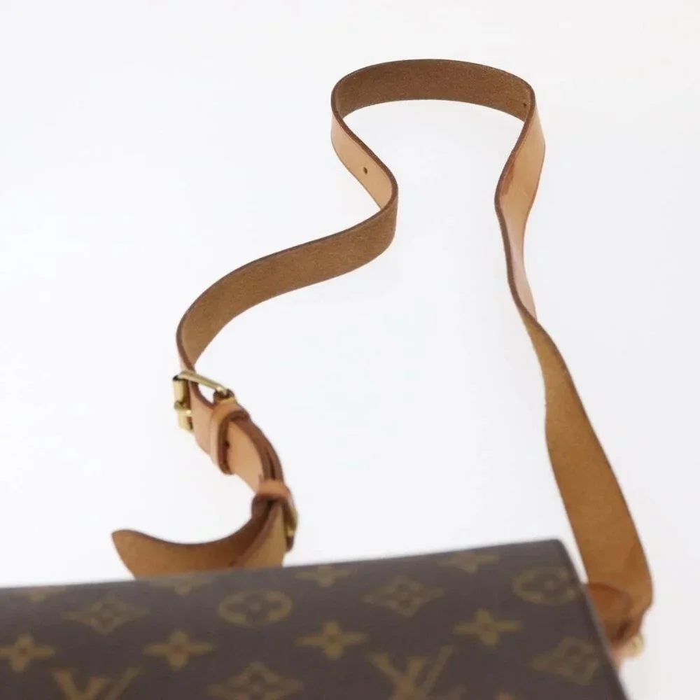 LOUIS VUITTON Monogram Cartouchiere GM Shoulder Bag M51252 LV Auth 155577